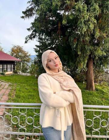Bahçelievler Escort Cennet Fotoğrafı (3)